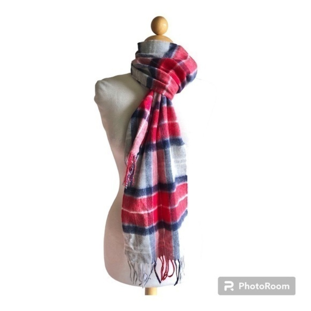 Barbour lambswool and‎ cashmere red plaid scarf